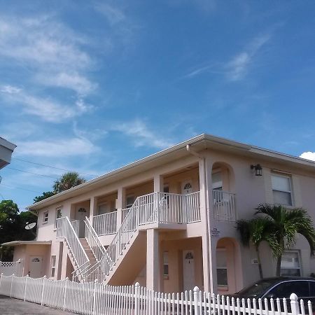 Beach Vacation Get-Away St. Pete Beach Exterior photo